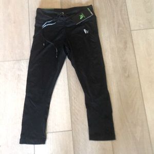 Vansydical Cropped Leggings- Mesh-Quick Dry